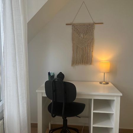 Apartamento Comfy Flat 7 Min Away From Disney Serris Exterior foto