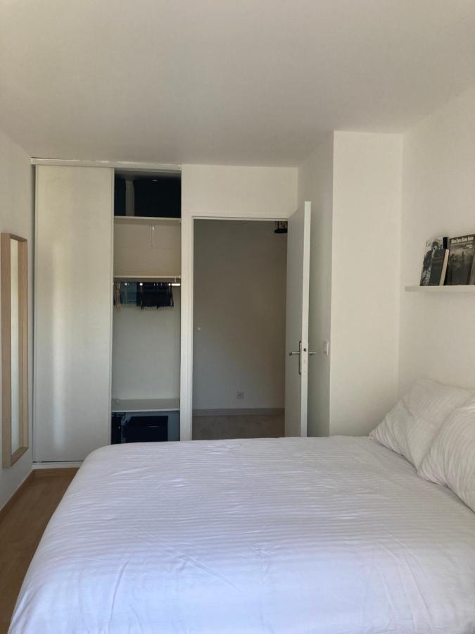 Apartamento Comfy Flat 7 Min Away From Disney Serris Exterior foto