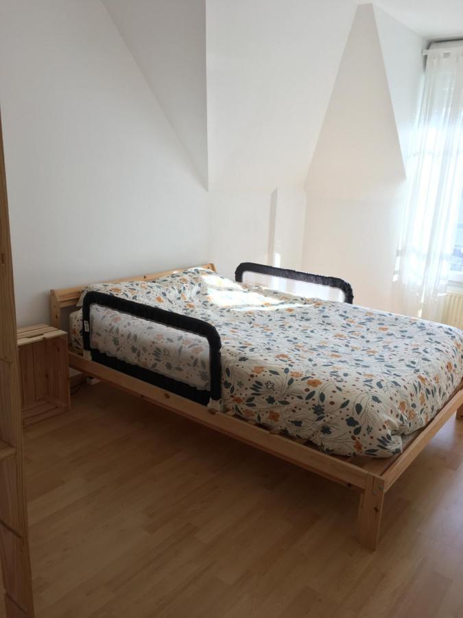 Apartamento Comfy Flat 7 Min Away From Disney Serris Exterior foto